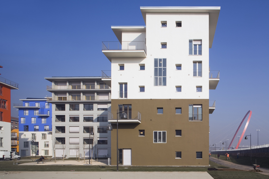 Olympisches Dorf Turin 2006; Farbgestaltung: Erich Wiesner, Berlin;Architekten: Benedetto Camerana, Turin; Steidle & Partner, München;Hilmer & Sattler, München; Ortner & Ortner, Berlin; Diener & Diener, Basel;Krischanitz, Wien + Berlin; Derossi,  Tur