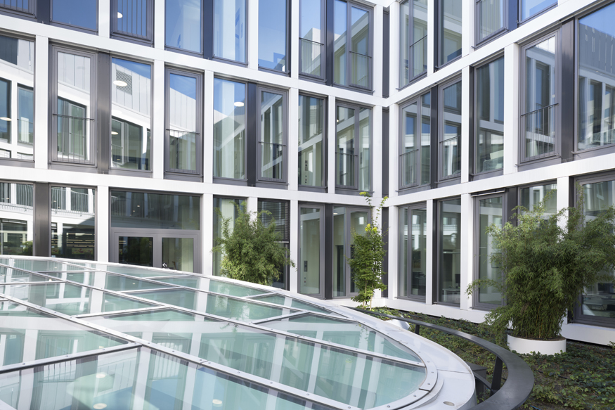 MONA Einkaufszentrum München