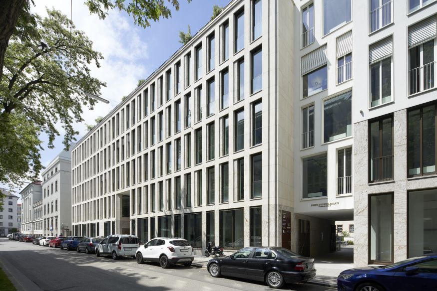 Prinz Ludwig Palais, Türkenstraße in München