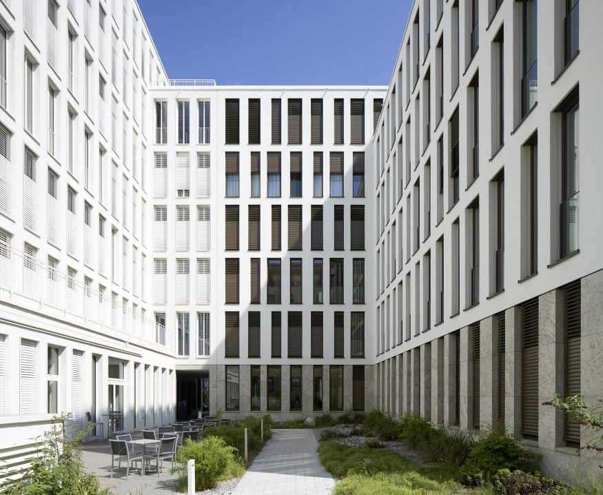 Prinz Ludwig Palais, Türkenstraße in München