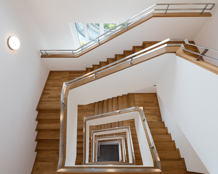SchP_innenraum treppenhaus von oben